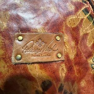 Oversized should bag